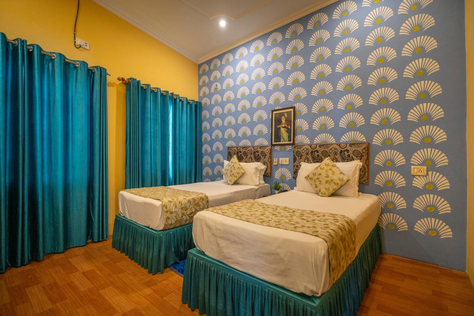 Tara Guest House Varanasi Exterior photo