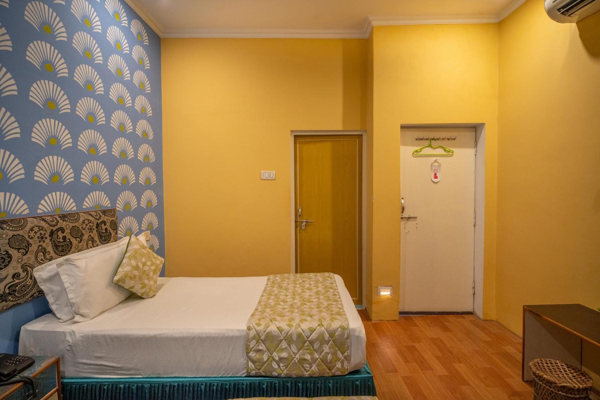 Tara Guest House Varanasi Exterior photo