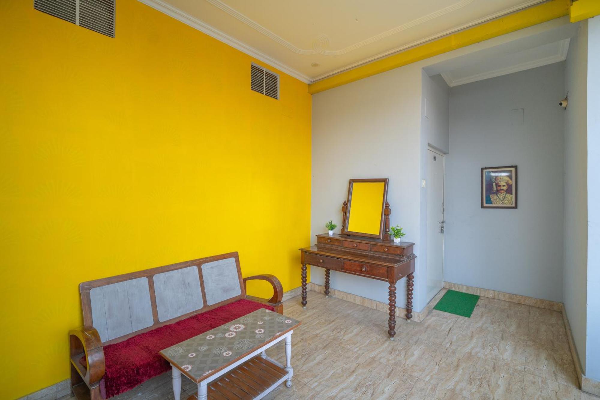 Tara Guest House Varanasi Exterior photo