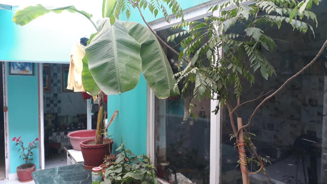 Tara Guest House Varanasi Exterior photo