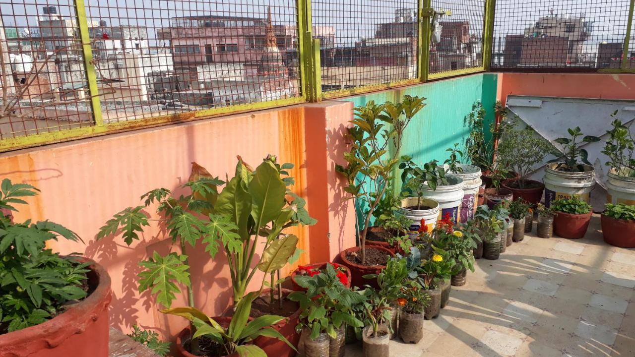 Tara Guest House Varanasi Exterior photo