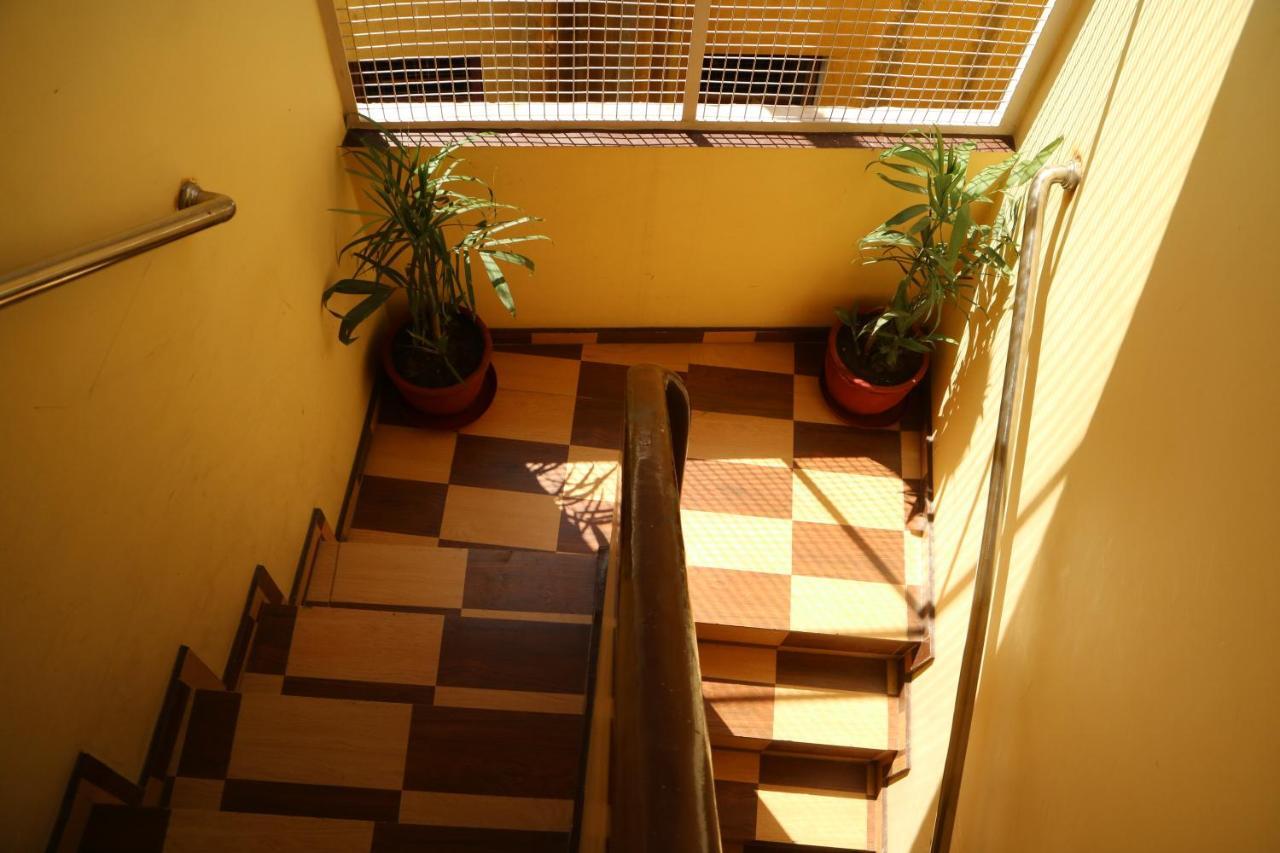 Tara Guest House Varanasi Exterior photo